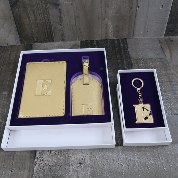 NEW E Elton John Gold Farewell Tour VIP Passport Holder +Key Chain + Luggage Tag - Picture 2 of 8